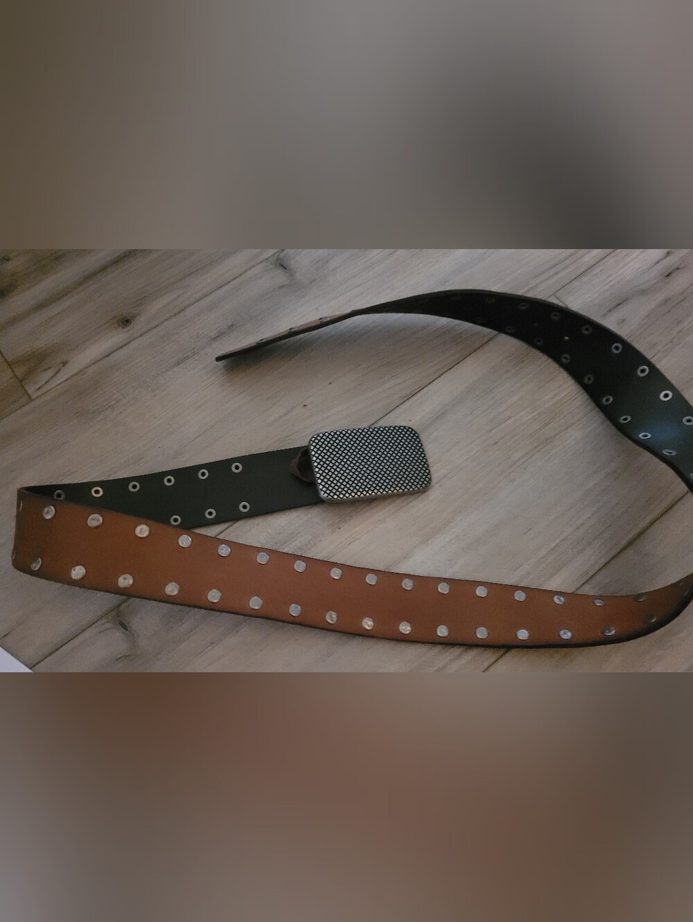 Fossil Belt LXL Leather Brown With Silver Tone Buckle Preowned.